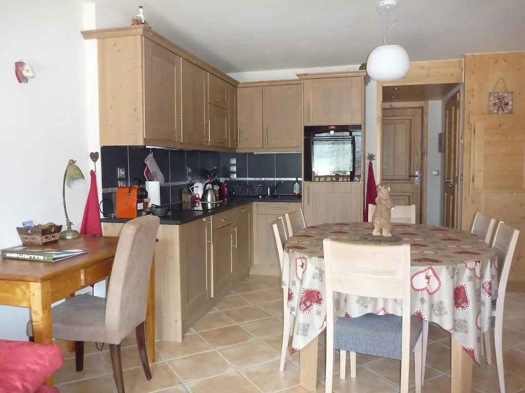 Apartment Residence Les Chardons Argentes Samoens France
